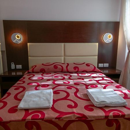 Mbs Marconi Bridge Suites Guest House 로마 외부 사진