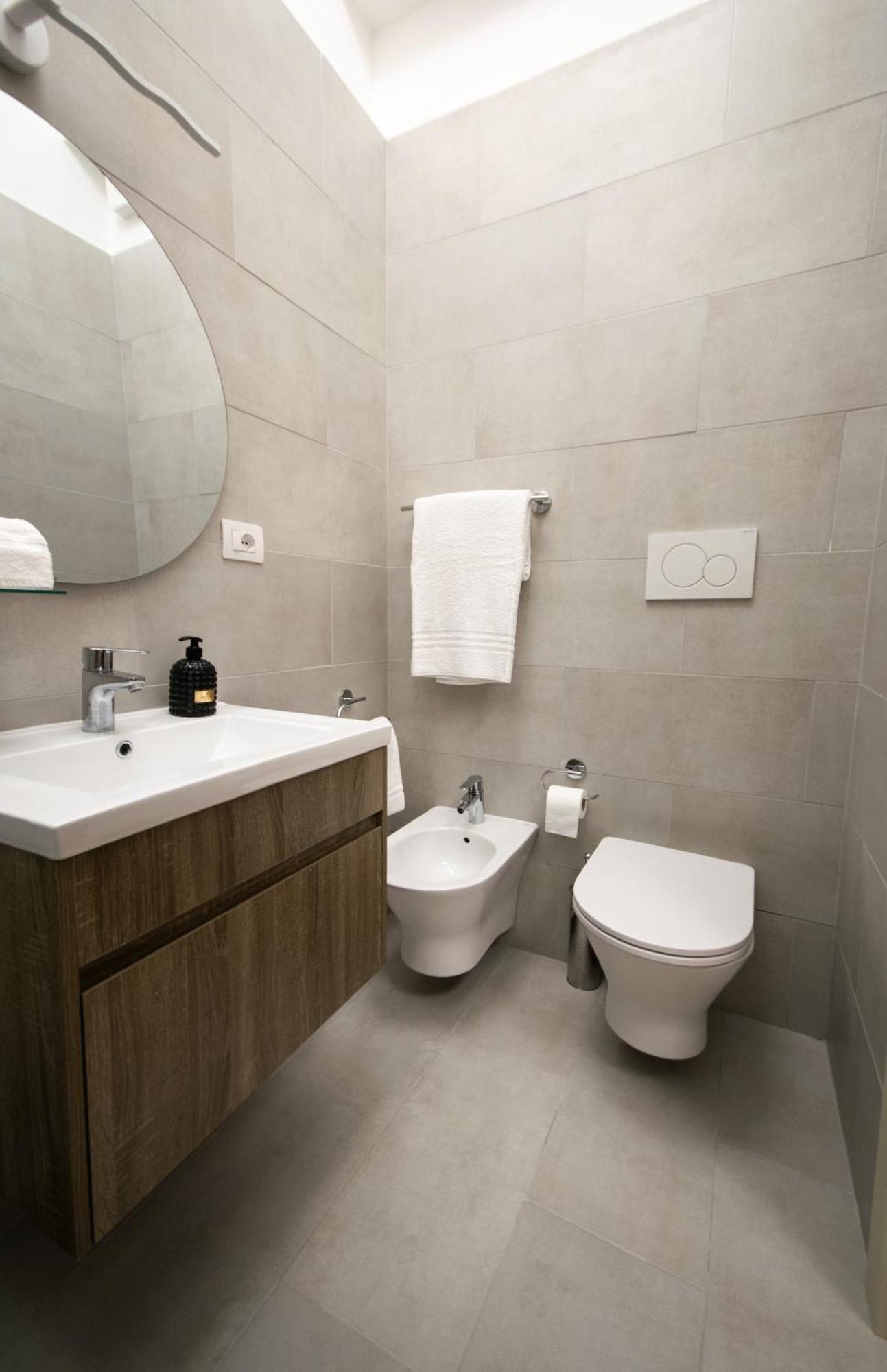 Mbs Marconi Bridge Suites Guest House 로마 외부 사진